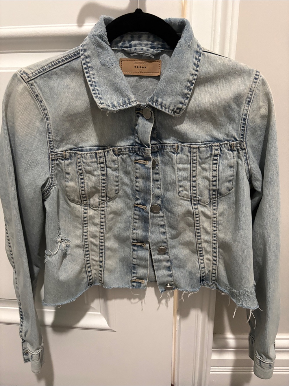 Woman BlankNYC light denim distressed Jean jacket SZ M